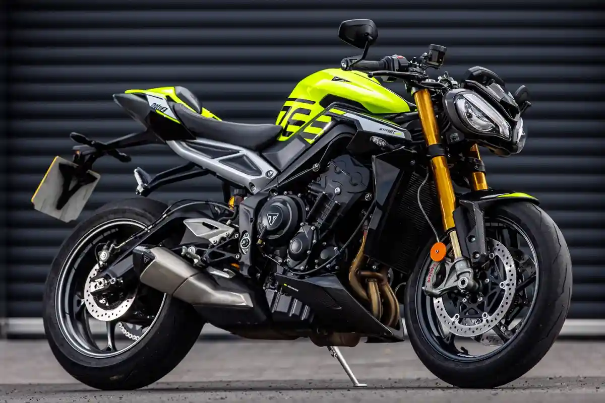 Triumph Street Triple 765 Moto2