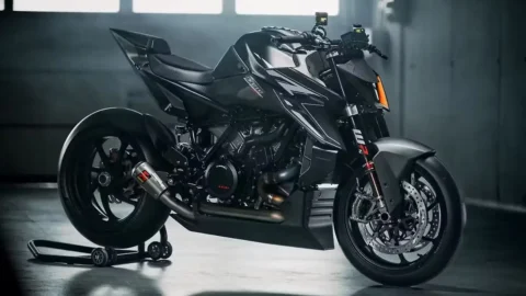 KTM की सबसे पावरफुल ट्रैक बाइक आई – KTM 1390 Super Duke RR सिर्फ 100 लोगों के लिए