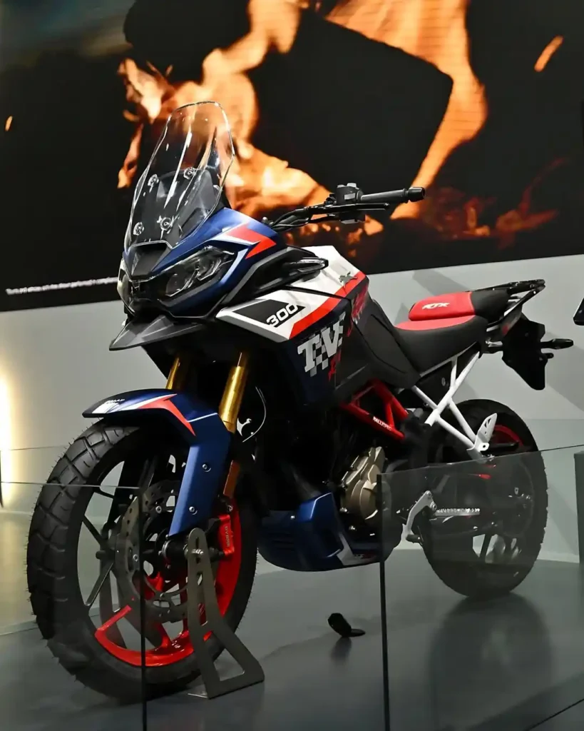 TVS Apache RTX 300