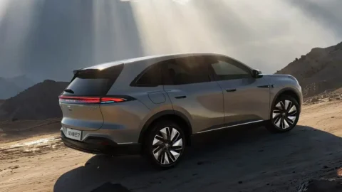 Buick Electra E7 PHEV SUV Launched; Offers 1630 Km Combined Range, Prices Start At $23,200