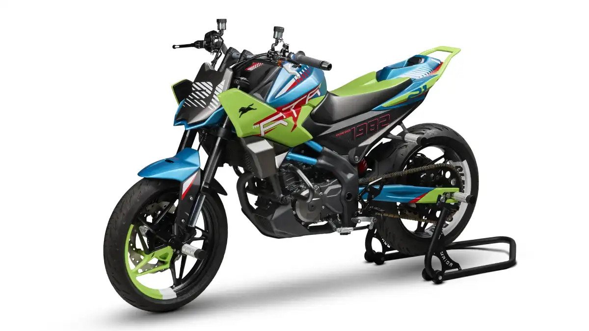 TVS RTR HyprStunt- Concept Bike showcased at EICMA