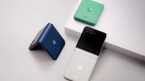 Motorola Razr 2026 सीरीज़ लॉन्च डेट, कीमत और स्पेसिफिकेशंस लीक, Razr+ में मिल सकता है 165Hz डिस्प्ले