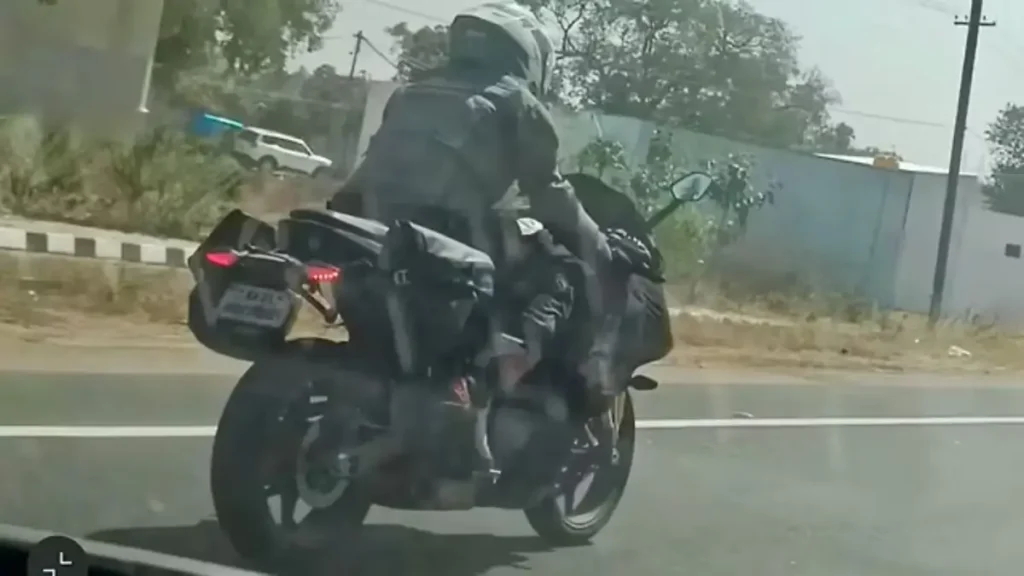 TVS Apache RR 450