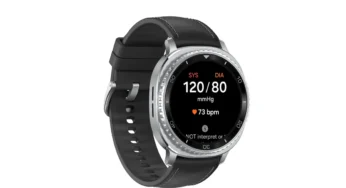 Samsung Finally Brings Blood Pressure Monitoring to Galaxy Watch Users in the US